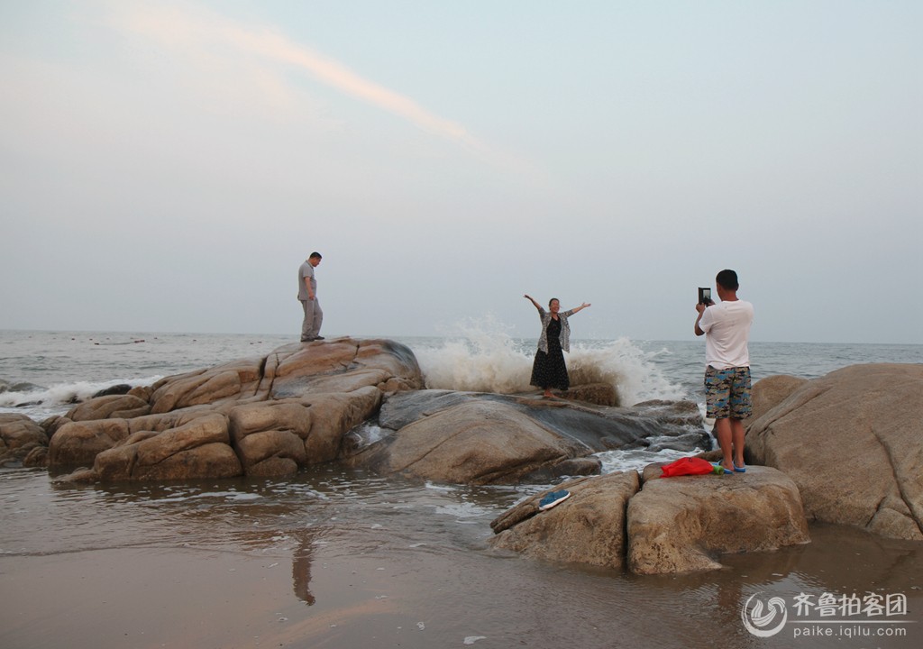 连云港、北戴河、还有山东青岛、日照、蓬莱这