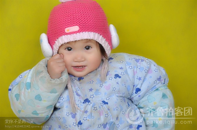 想比可爱的来看看很像小天才广告的<em>女主角</em>哦枪