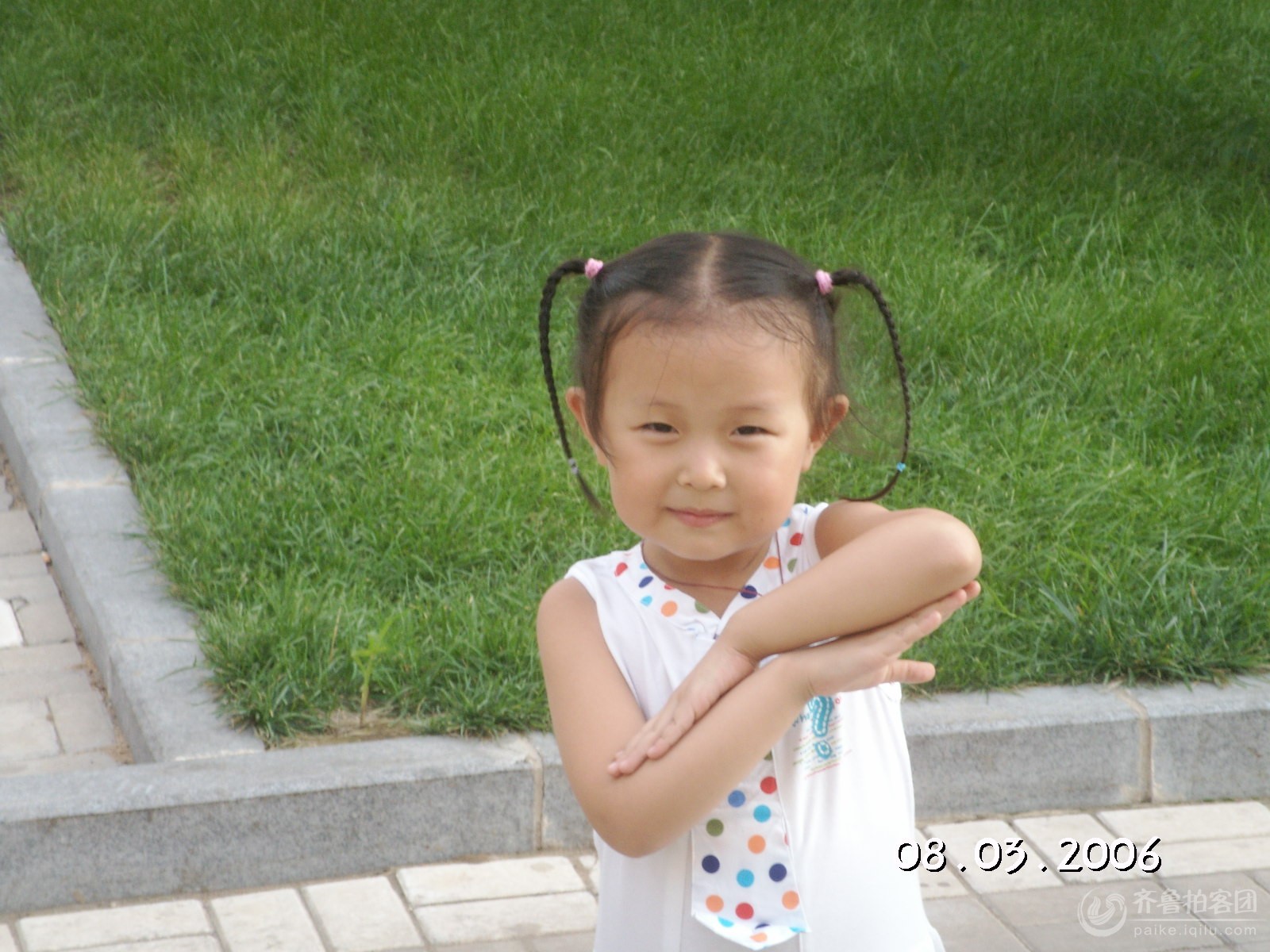 <em>我的宝贝闺女</em>段誉 5岁 祝宝贝健健康康越来越