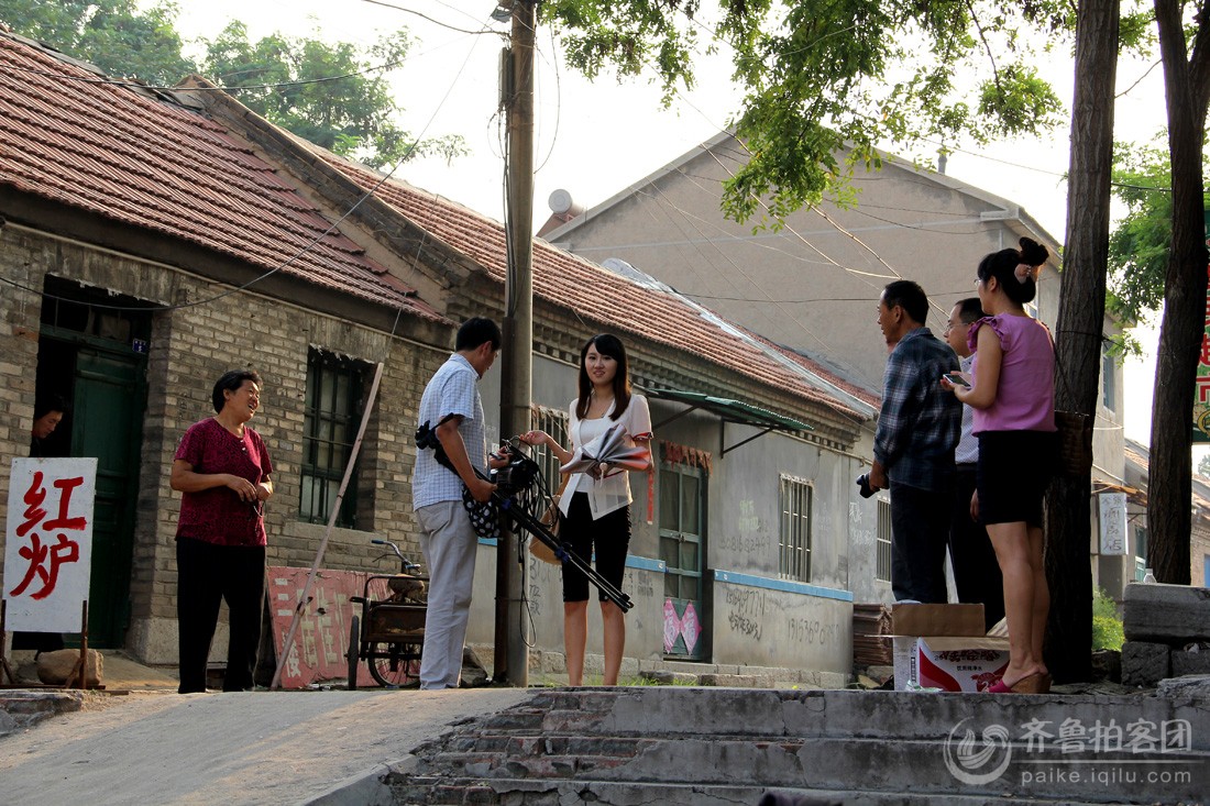 小巷老铁匠-<em>山东</em>电视台《<em>新闻女生组</em>》拍摄现