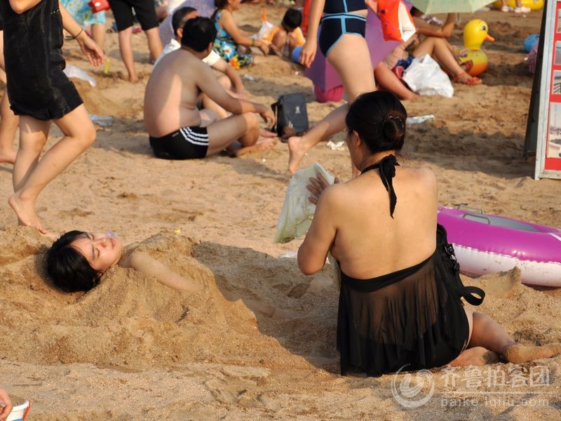 报警: <em>活埋美女</em> - 青岛拍客 - 齐鲁社区 - 山东第一