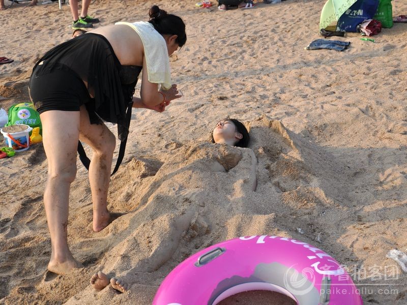 报警: <em>活埋美女</em> - 青岛拍客 - 齐鲁社区 - 山东第一