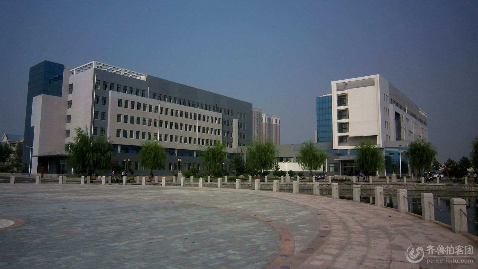 山东中医药高等专科学校 烟台校区掠影 - 菏泽拍