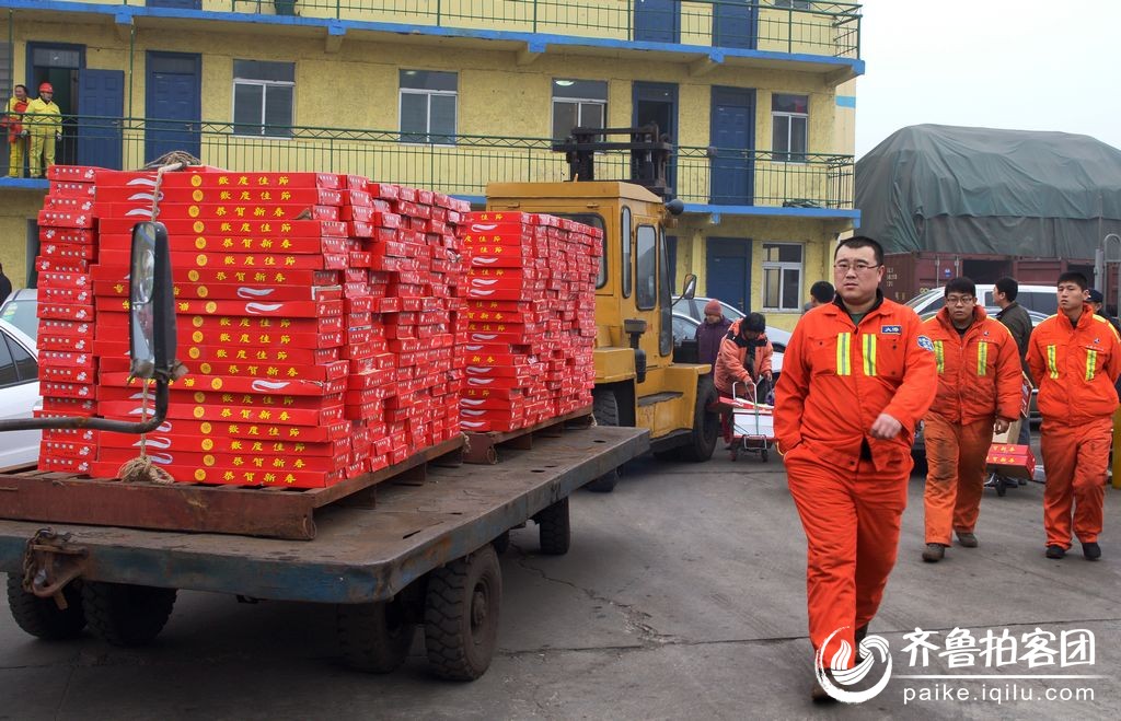 青岛港务局发年货小记 - 青岛拍客 - 齐鲁社区 -