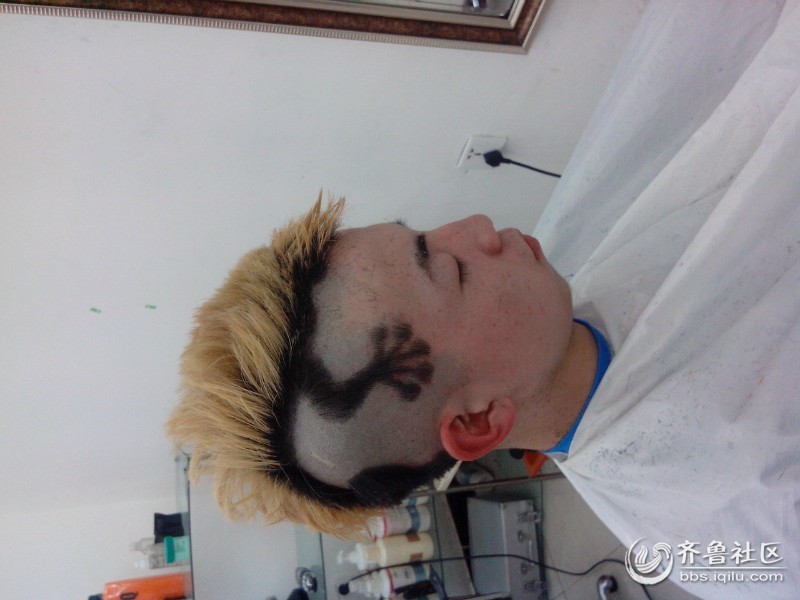 奇特的<em>发型</em>绝版<em>很酷</em> - 临清论坛 - 齐鲁社区 - 山