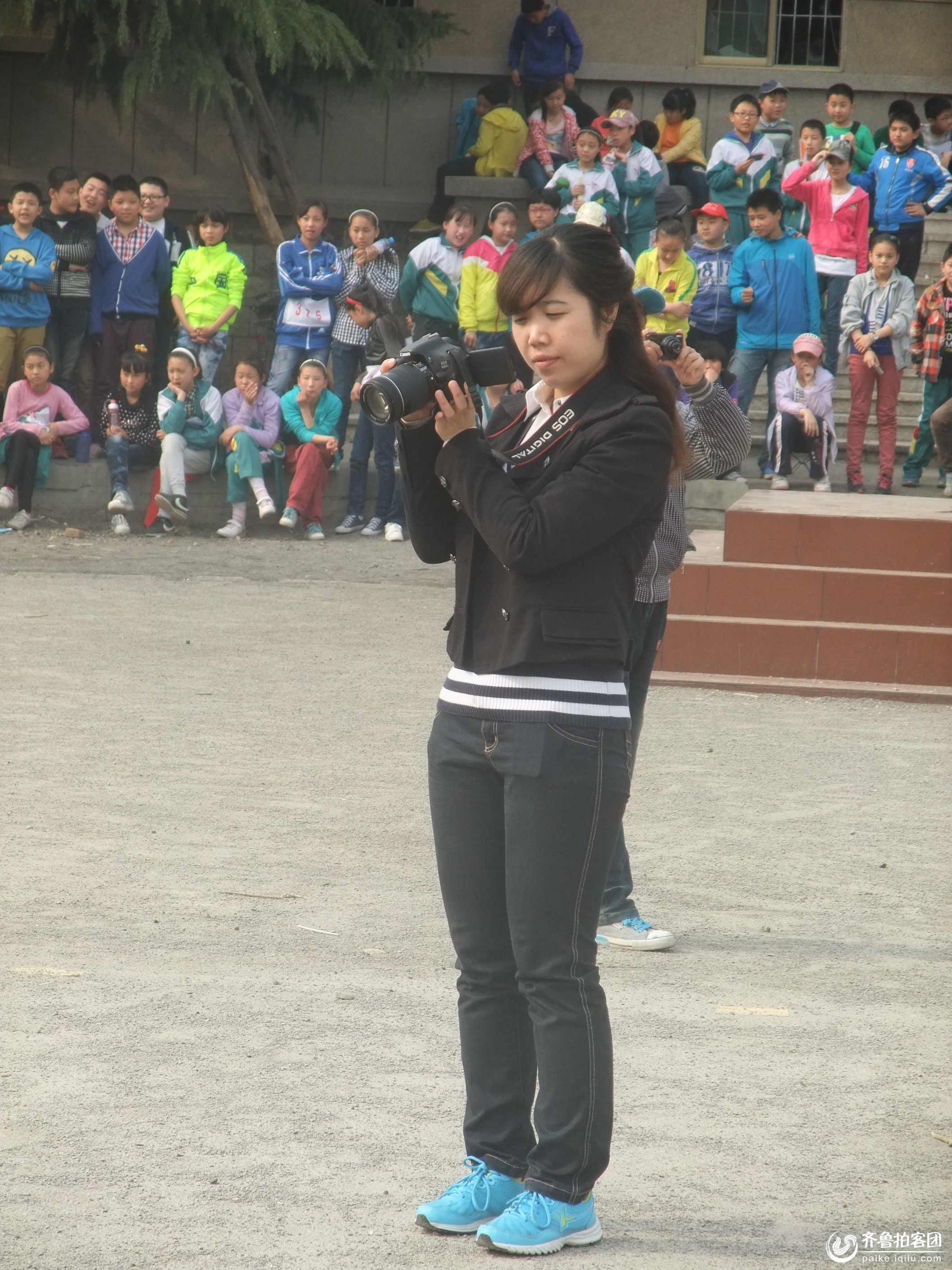 兖州实验小学:<em>美女老师</em>给<em>我拍</em>张照 - 济宁拍客