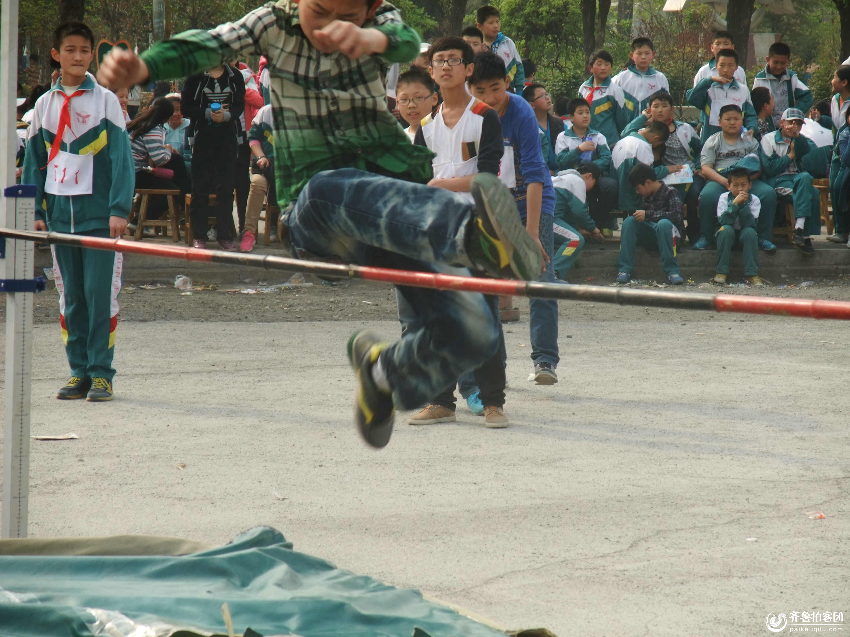 兖州实验小学:<em>美女老师</em>给<em>我拍</em>张照 - 济宁拍客