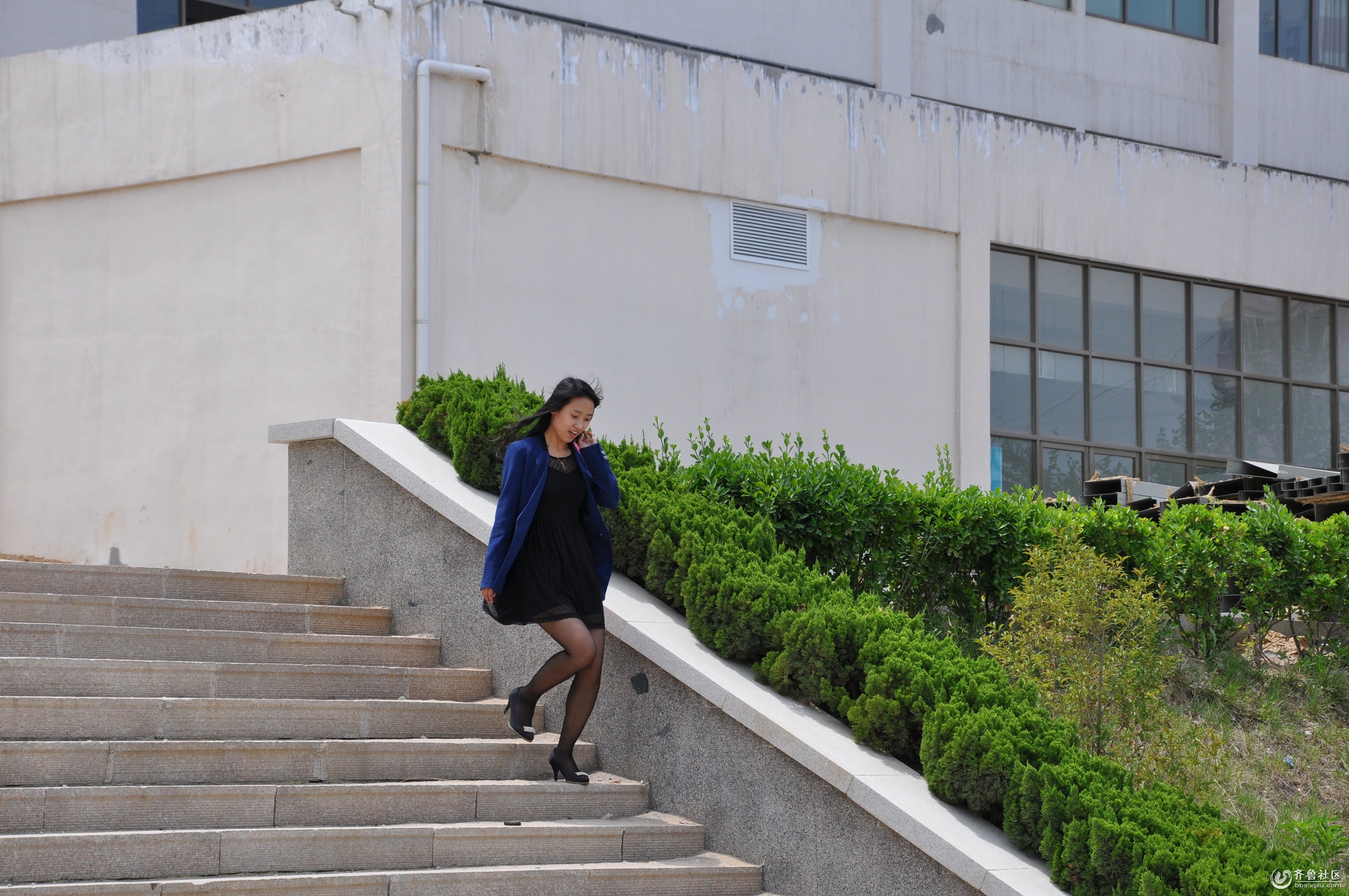 <em>我们</em>学院<em>的美女老师</em>。 - 青岛校园拍客 - 齐鲁社