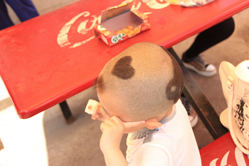 <em>发型个性</em>的小帅哥 - 人像摄影 - 齐鲁社区 齐鲁社