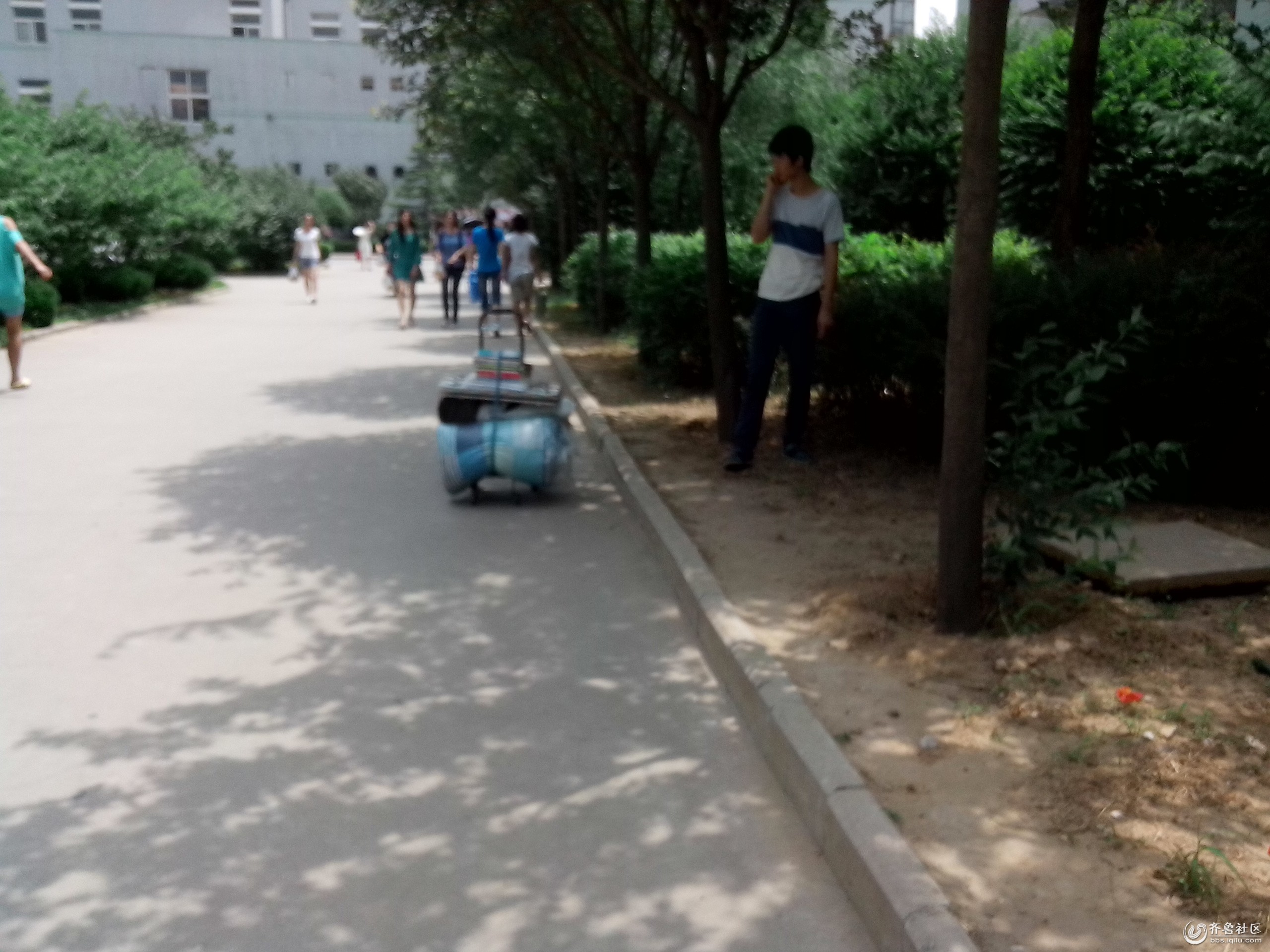 哥走了,没带走一个<em>学妹</em>~ - <em>济南</em>校园拍客 - 齐鲁