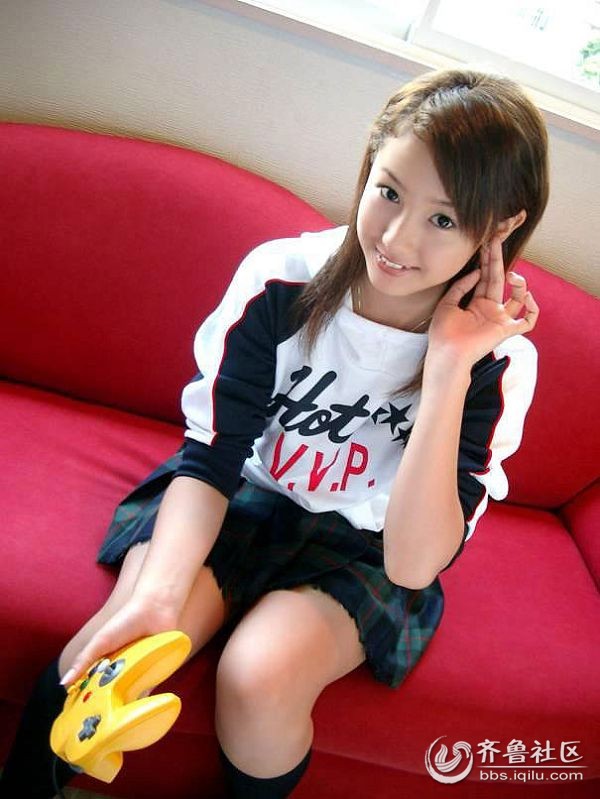 初中<em>极品小</em>美女 - 校园美女 - 齐鲁社区 - 山东最