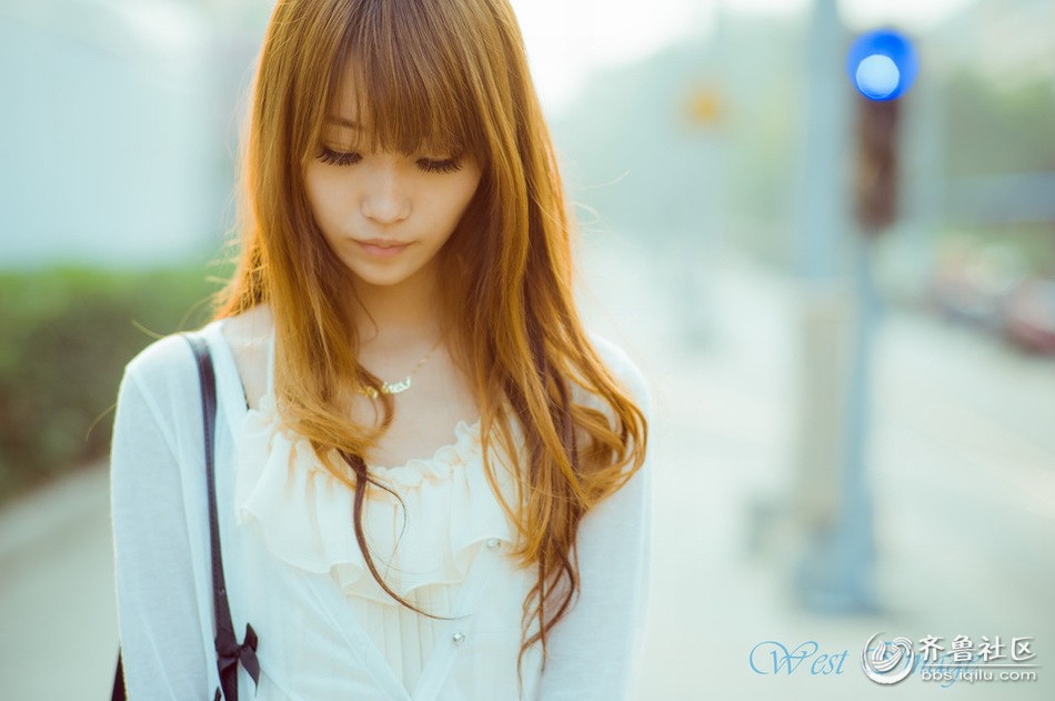 <em>倔强女孩</em> 不依靠任何人 - 校园美女 - 齐鲁社区 