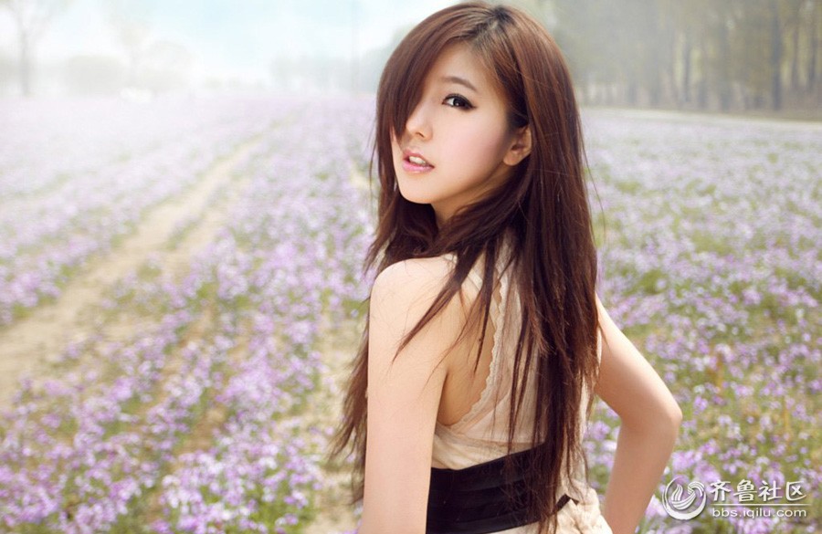 清纯可爱<em>美女图片</em> 花田唯美写真 - 校园<em>美女</em> - 齐