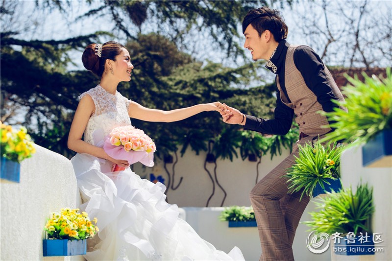 青岛婚纱摄影排行婚车装饰小窍门 高清图片