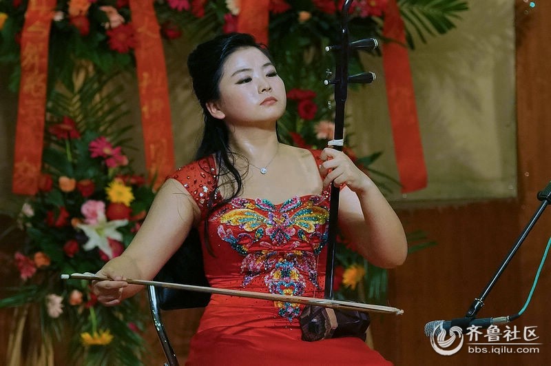 炫彩世界一一闫国威二胡独奏音乐会 - 枣庄老年