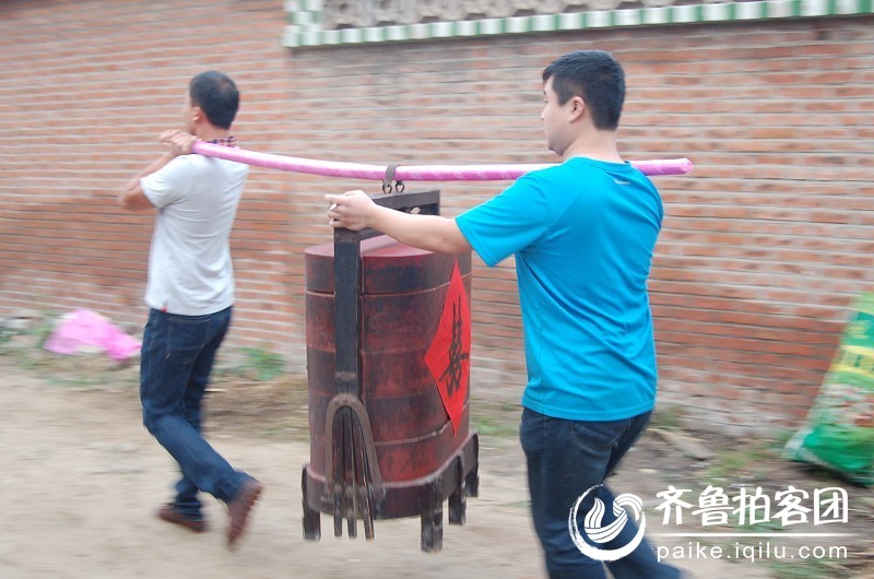 昌邑婚礼上的老风俗——抬食盒 - 潍坊拍客 - 齐鲁