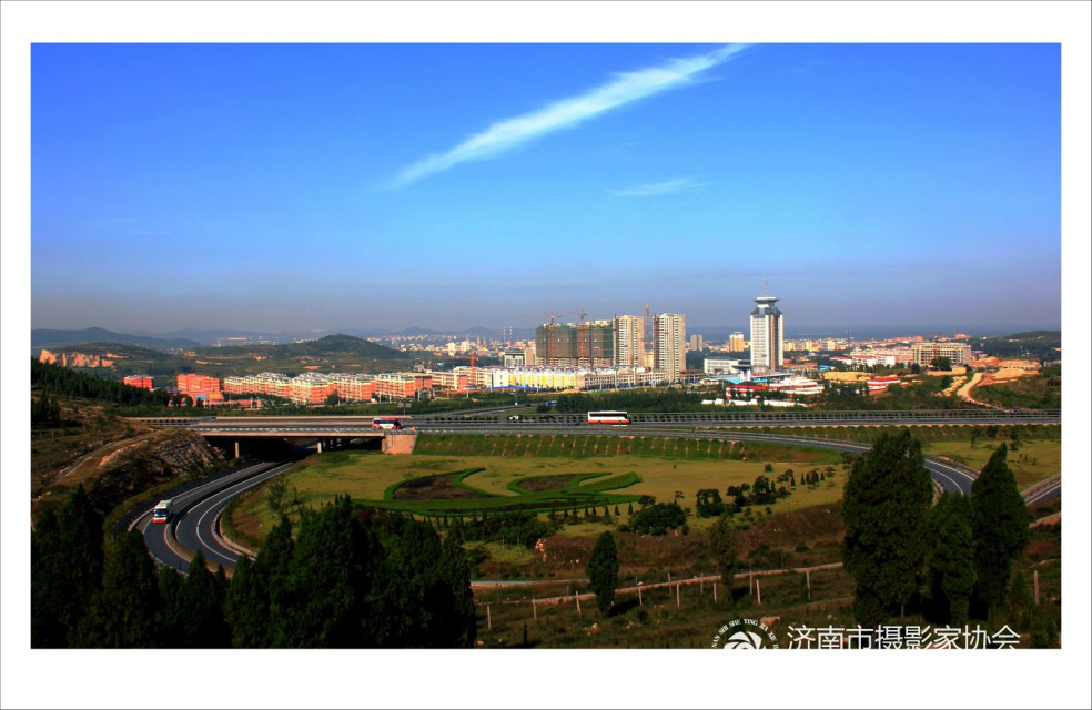 平阴风光无限好   县城全景