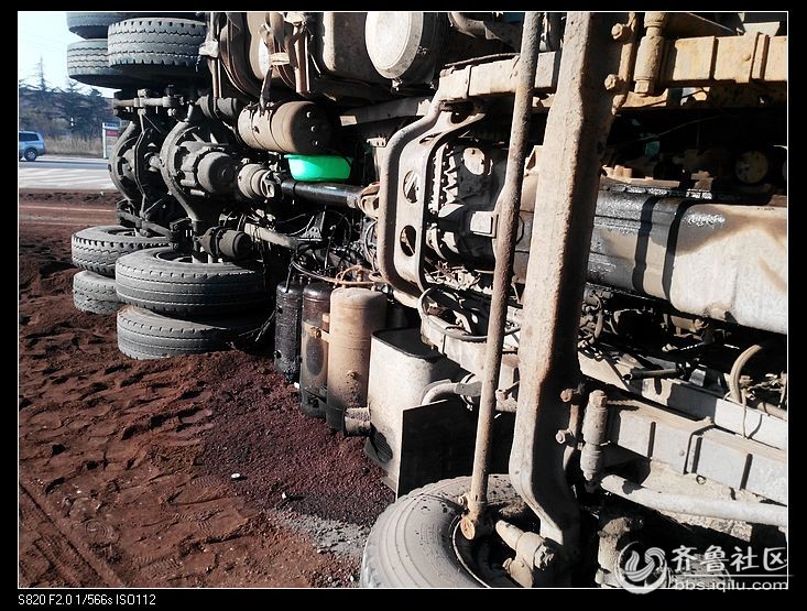 实拍沂水交通事故现场_沂水电视台现场直播_