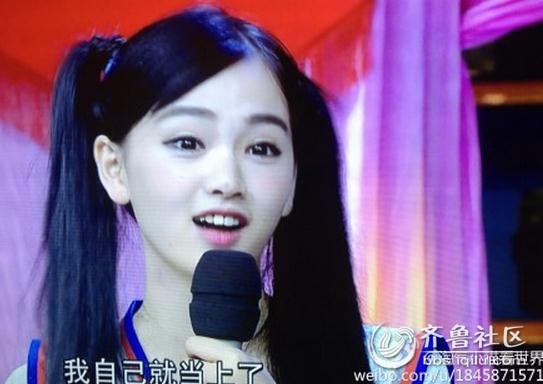 武大女神黄灿灿《<em>天天向上</em>》人气爆棚 古力娜