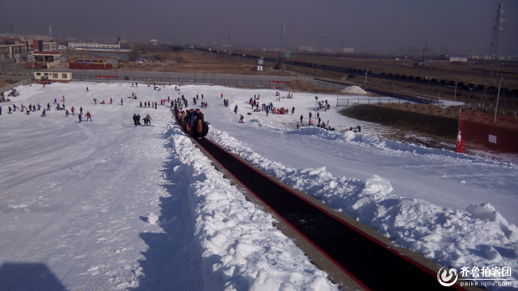 东营新区万象滑雪场