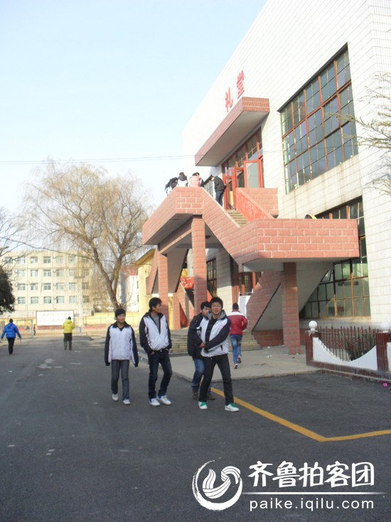 兖州技校国家重点技工学校~ - 济宁拍客 - 齐鲁