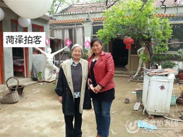 直播:单县大衣哥朱之文在家的一天 - 菏泽拍客