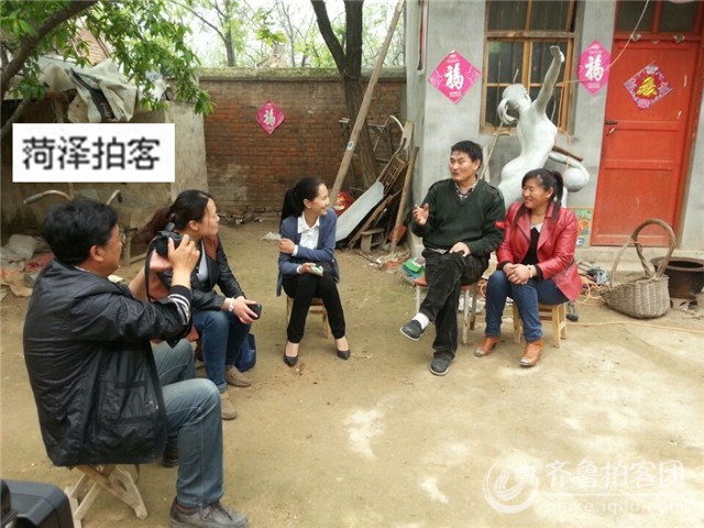 直播:单县大衣哥朱之文在家的一天 - 菏泽拍客