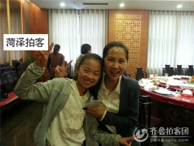 直播:单县大衣哥朱之文在家的一天 - 菏泽拍客