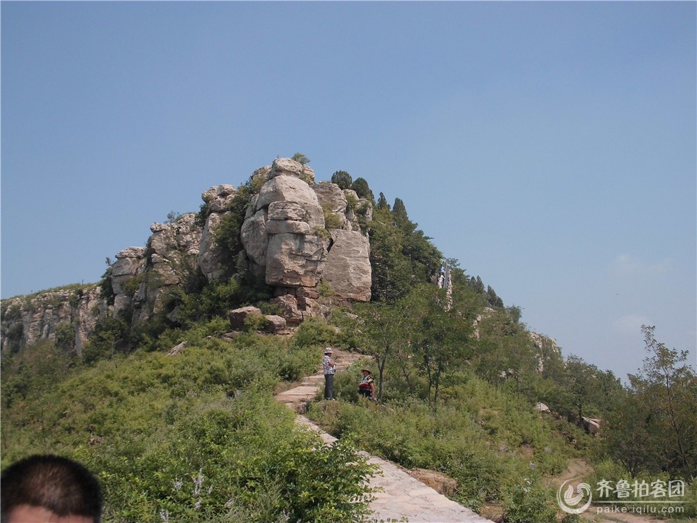 岱崮地貌风景区天赐神佛神态肃穆庄重慈祥 - 临沂拍客