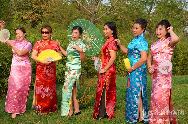 <em>旗袍姐妹</em>相聚淄博植物园 - 淄博拍客 - 齐鲁社区