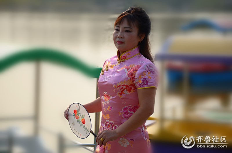 淄博市植物园--<em>旗袍姐妹</em>相聚 - 淄博摄影联盟 - 