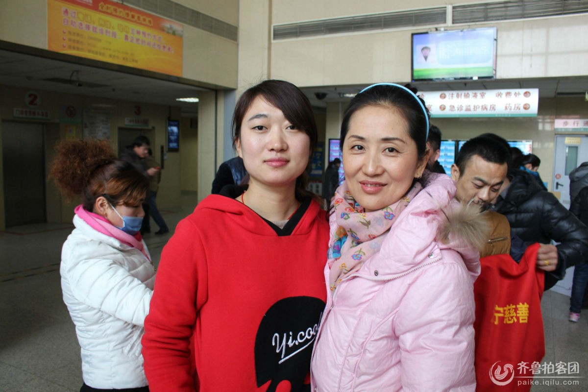 大爱无限 义工走进附院 服务患者 - 济宁拍客 - 齐鲁社区 - 山东最大的城市生活社区,山东广播电视台官方社区!