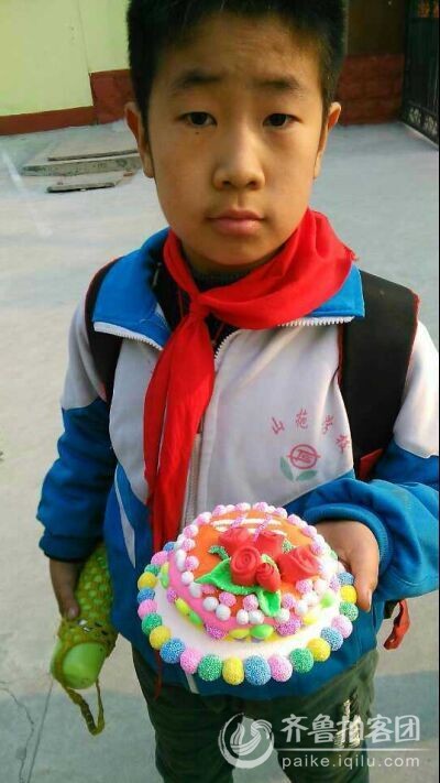 兖州区山拖学校孩子们做的蛋糕 - 济宁拍客 - 齐