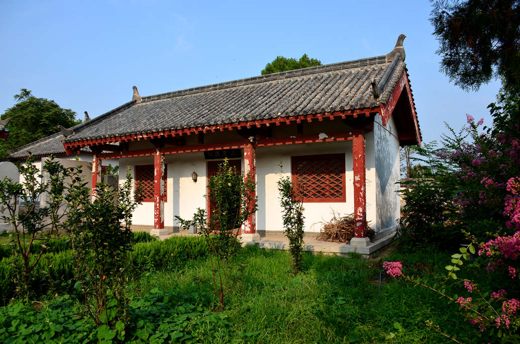 长清孝堂山郭氏墓石祠