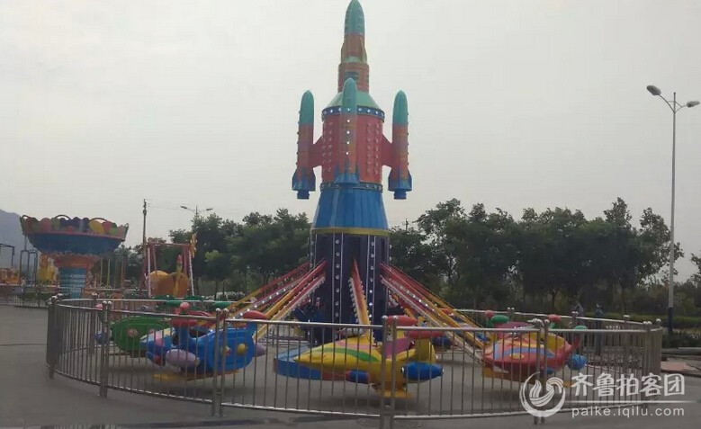 青阳镇广富集团打造的醴泉游乐场生意红火 - 滨
