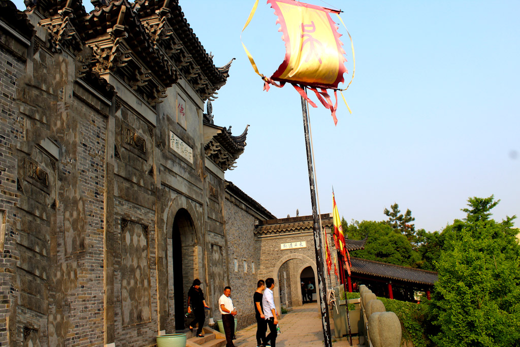 镇江北固山甘露寺