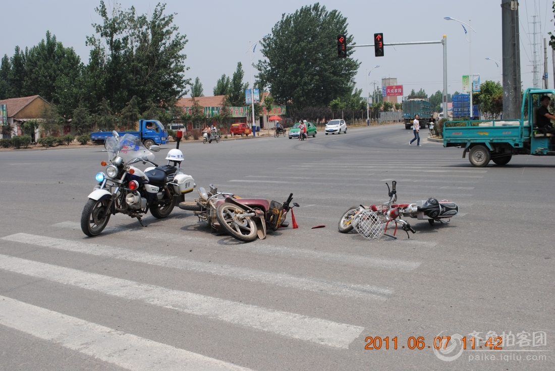 提醒考生家长 在高考期间【注意交通安全】 - 