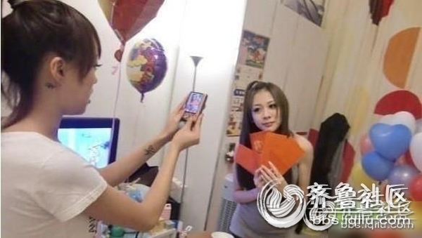 青岛<em>大学女生宿舍</em>开性感惹火的<em>睡衣</em>派对庆生~