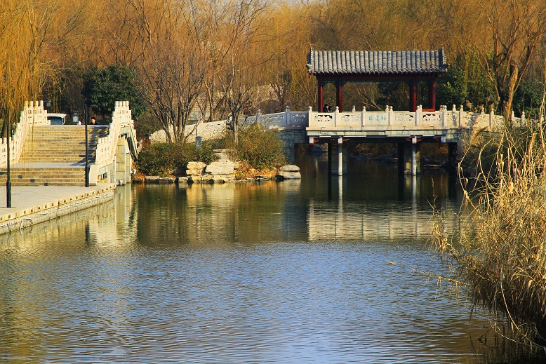 二拍明湖 127gs.jpg