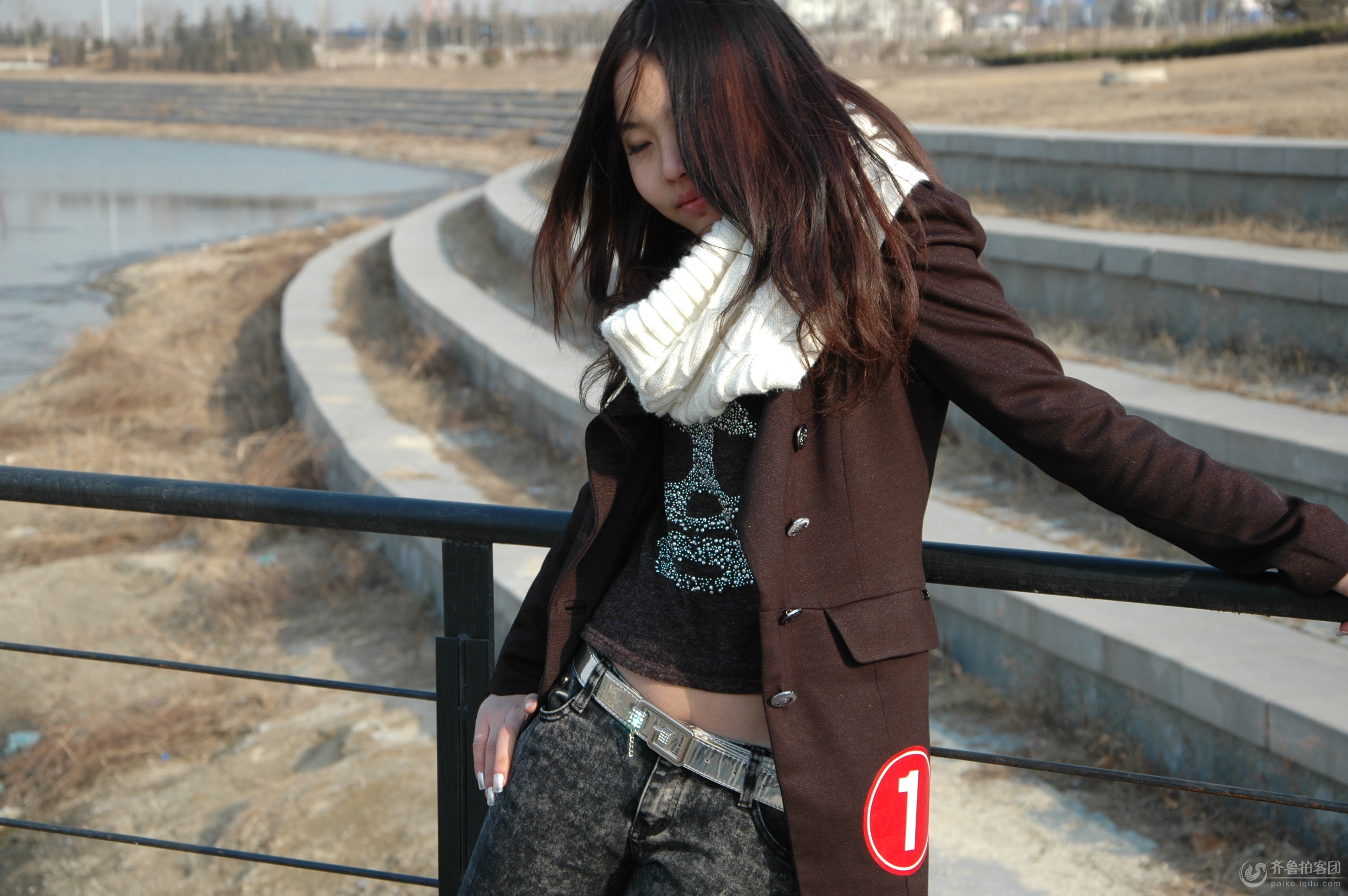 【图片+<em>音乐</em>】<em>对面的女孩看过来</em>. . - 济宁拍客