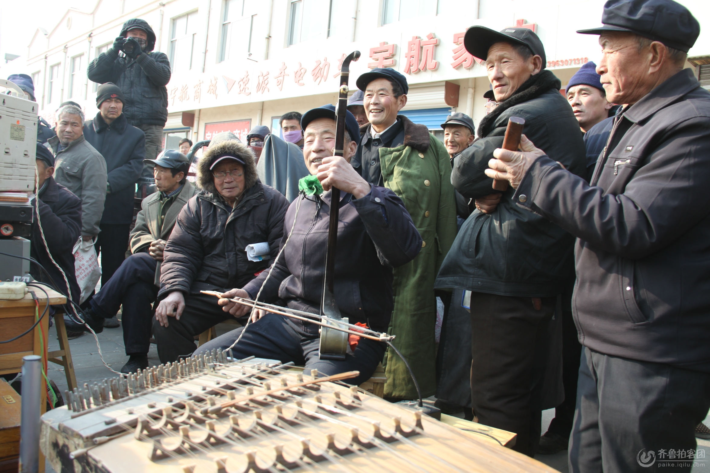 惠民县麻店镇民间艺人表演柳琴书.JPG