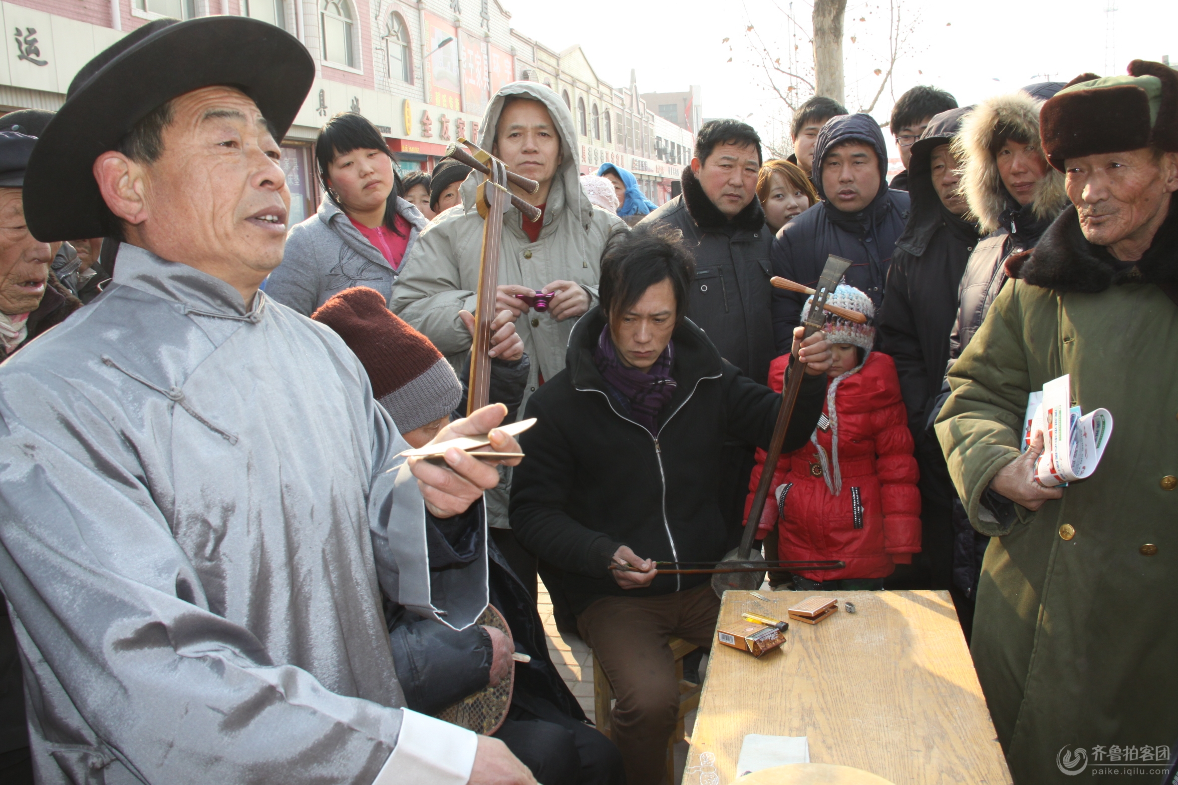 无棣县民间艺人于金清表演西路大鼓.JPG