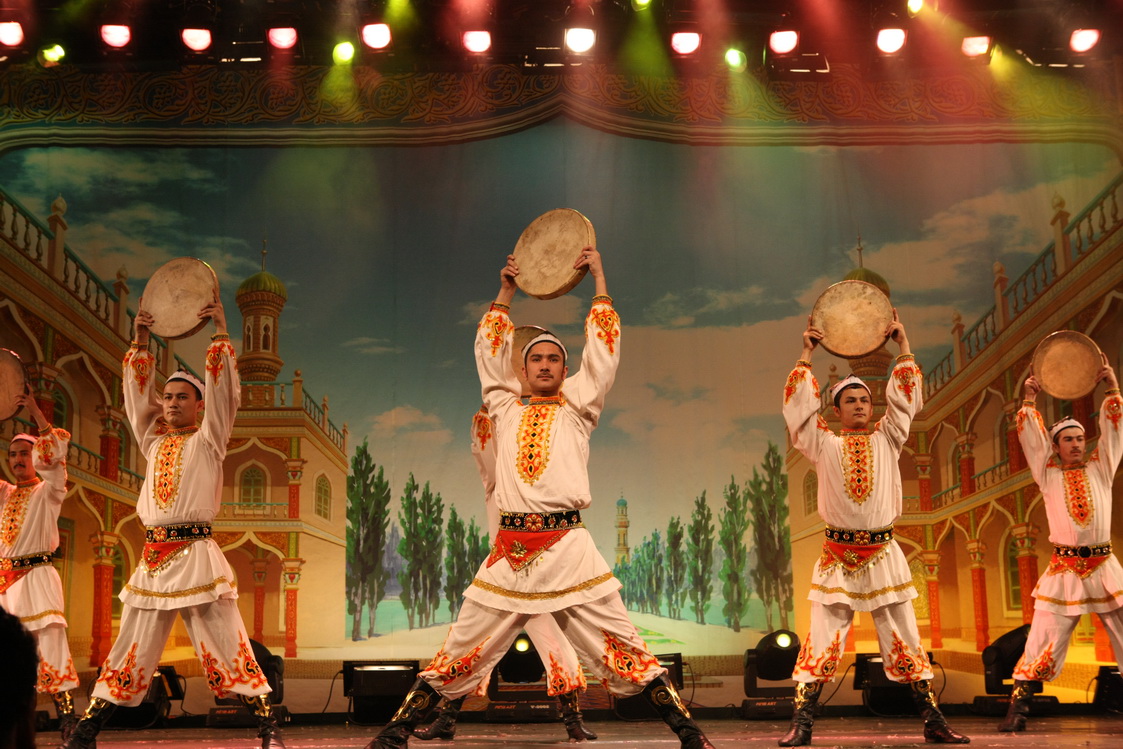 一组乌鲁木齐国际<em>大巴扎</em>演出<em>照片</em> - 人像摄影 