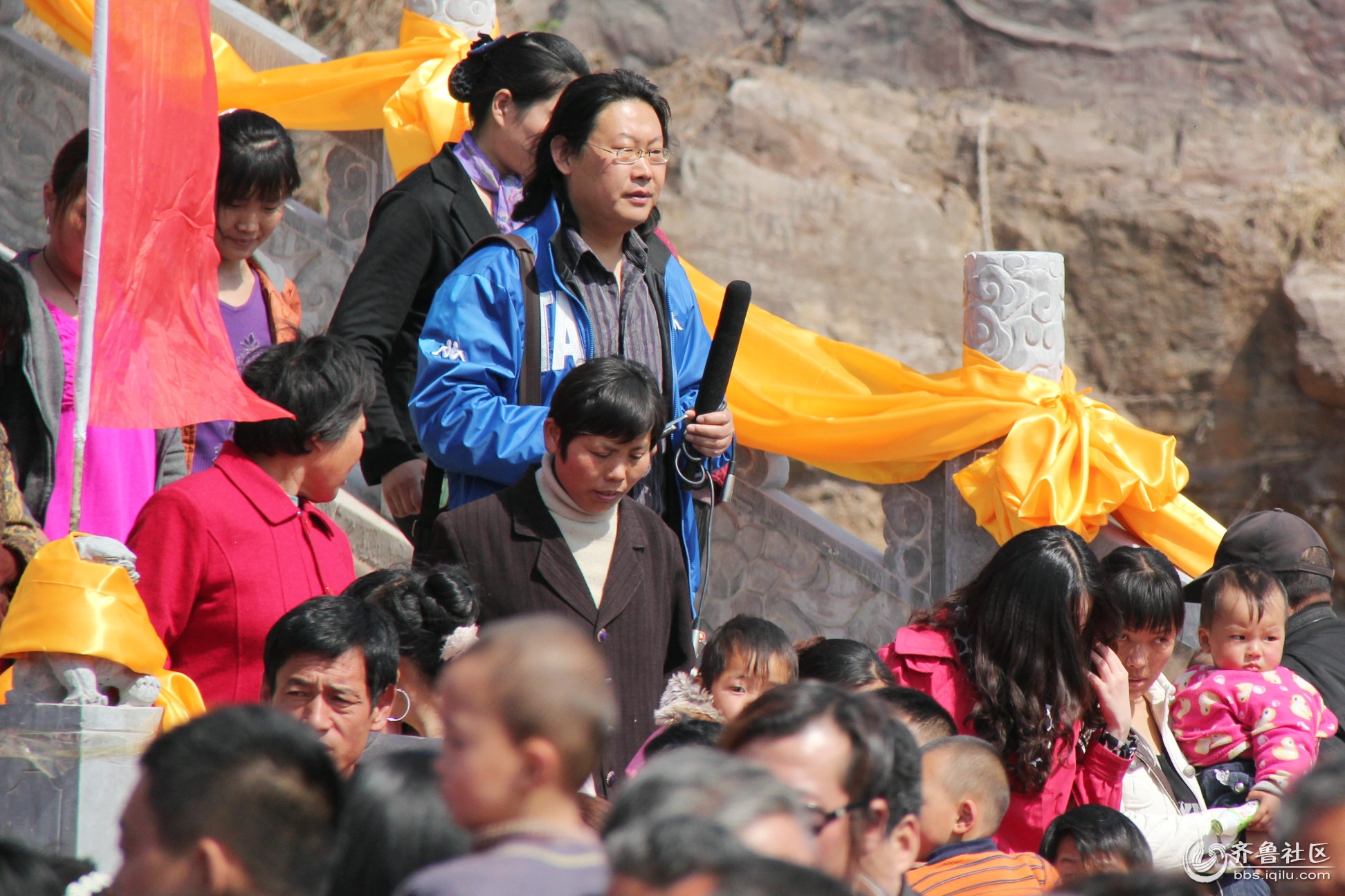 <em>女娲</em>文化节上的长发<em>哥哥</em>